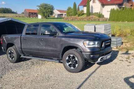 Dodge RAM 127.000 km 39.990 &euro; Oechsen 36404