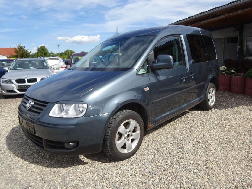 VW Caddy 269.634 km 3.200 € Dresden 01219