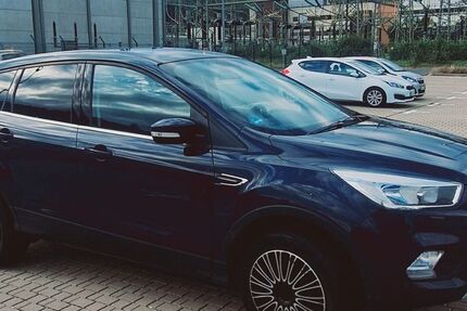 Ford Kuga 177.000 km 9.900 &euro; Siegen 57080