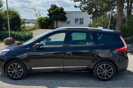 Renault Scenic 229.676 km 3.490 € Barsbüttel 22885
