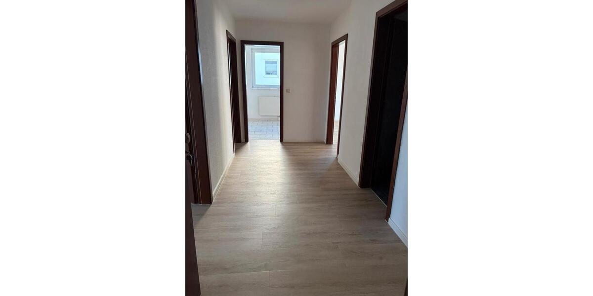 Etagenwohnung Sülzetal - 3 Zimmer, 76 m&sup2;, 585&euro; | Angebot:25403581