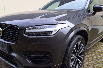 Volvo XC90 128.000 km 46.900 &euro; Unterschleißheim 85716