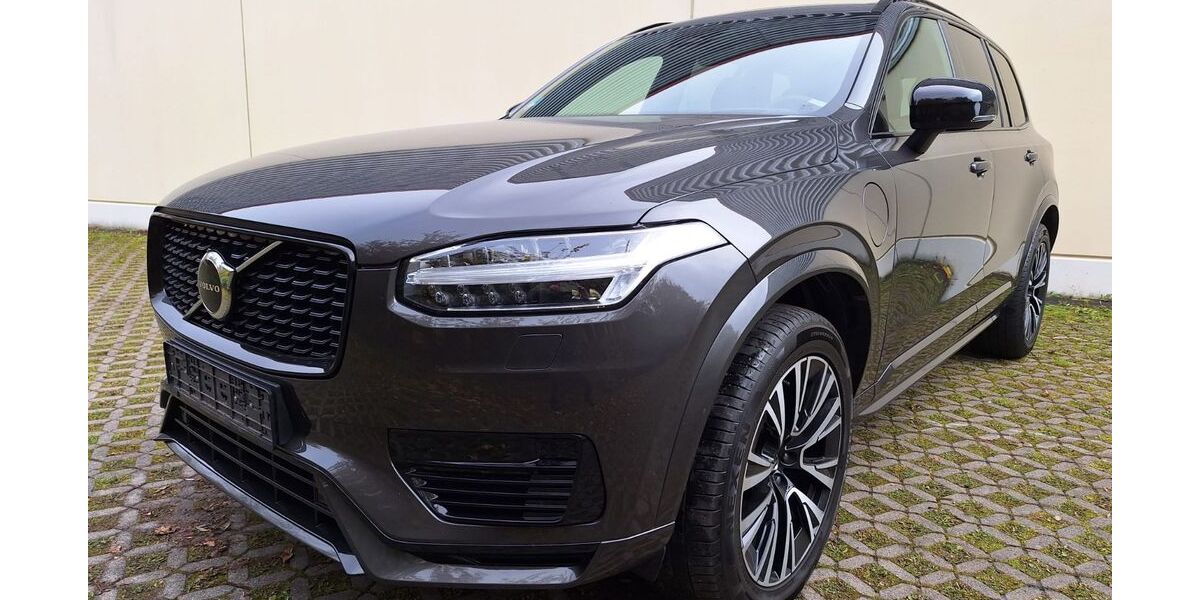 Volvo XC90 128.000 km 46.900 &euro; Unterschleißheim 85716