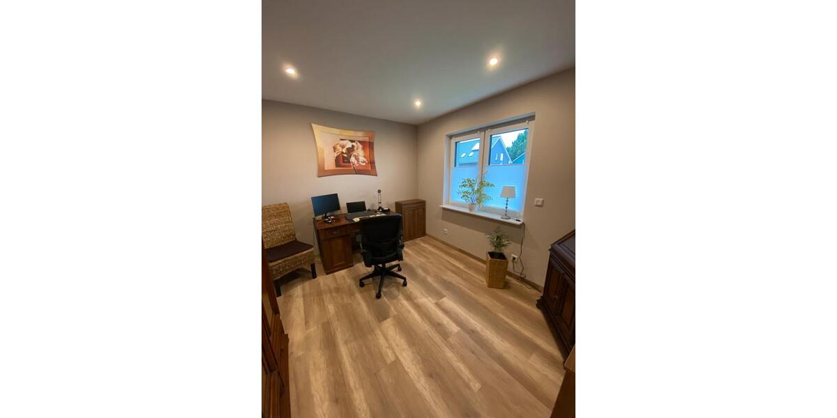 Bungalow Schenefeld - 5 Zimmer, 168 m&sup2;, 689.000&euro; | Angebot:26059421