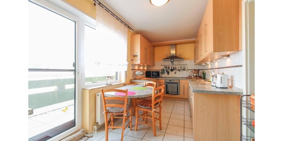Etagenwohnung Ludwigshafen am Rhein - 3 Zimmer, 108 m&sup2;, 990&euro; | Angebot:26026869
