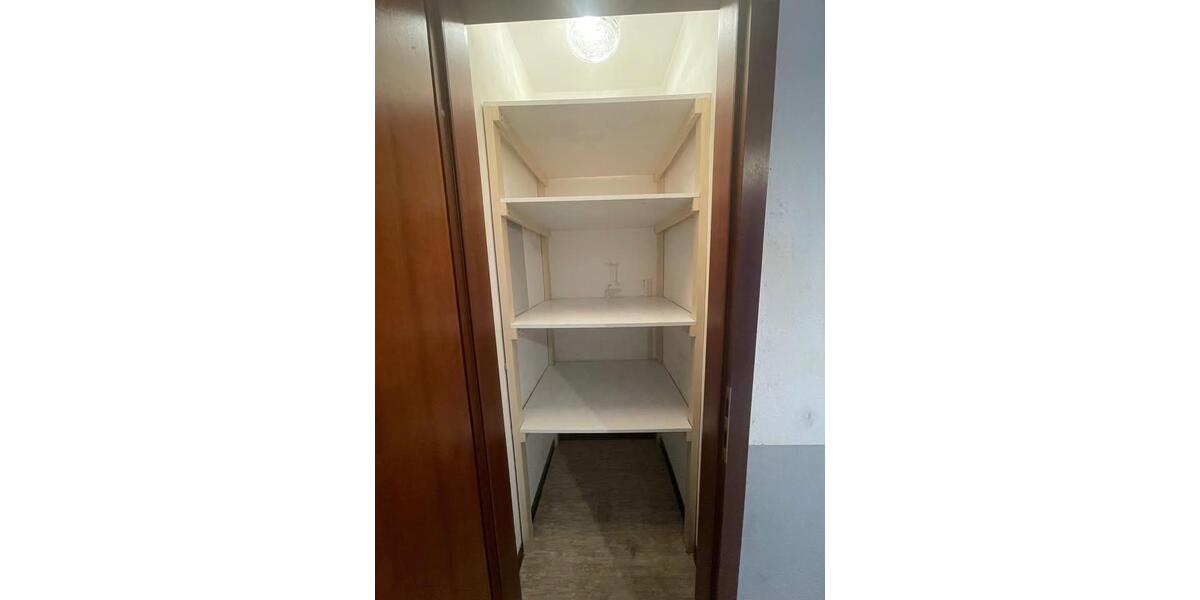 Etagenwohnung Schlüchtern - 3 Zimmer, 93 m&sup2;, 850&euro; | Angebot:26386394