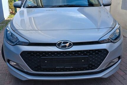 Hyundai i20 115.160 km 7.300 € Oldenburg 26122