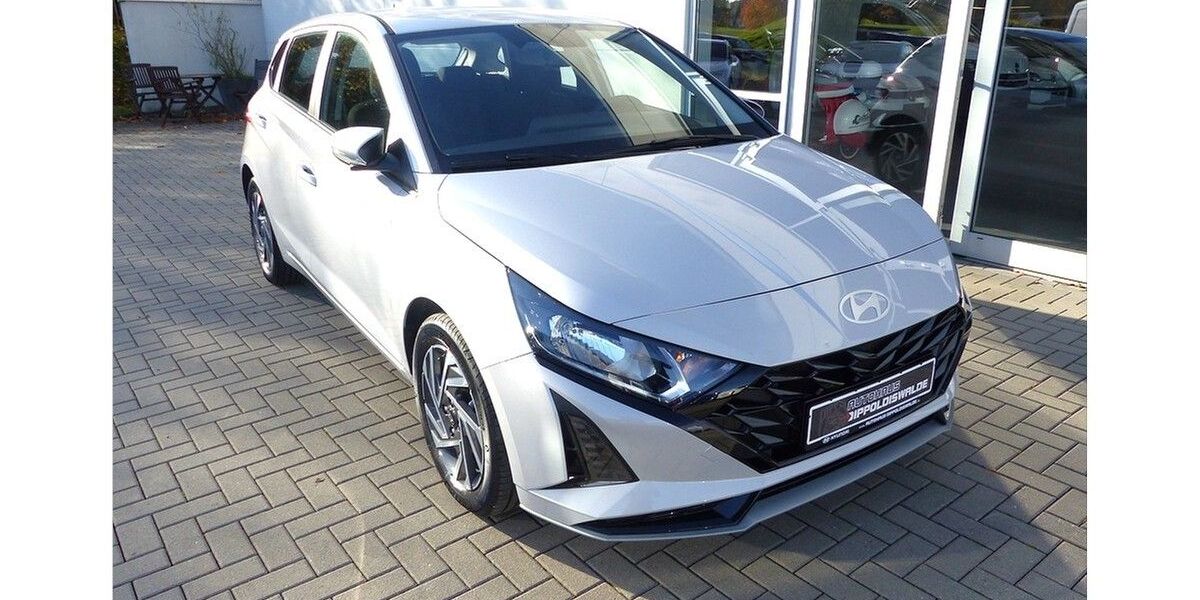 Hyundai i20 5.000 km 18.650 &euro; Dippoldiswalde 01744