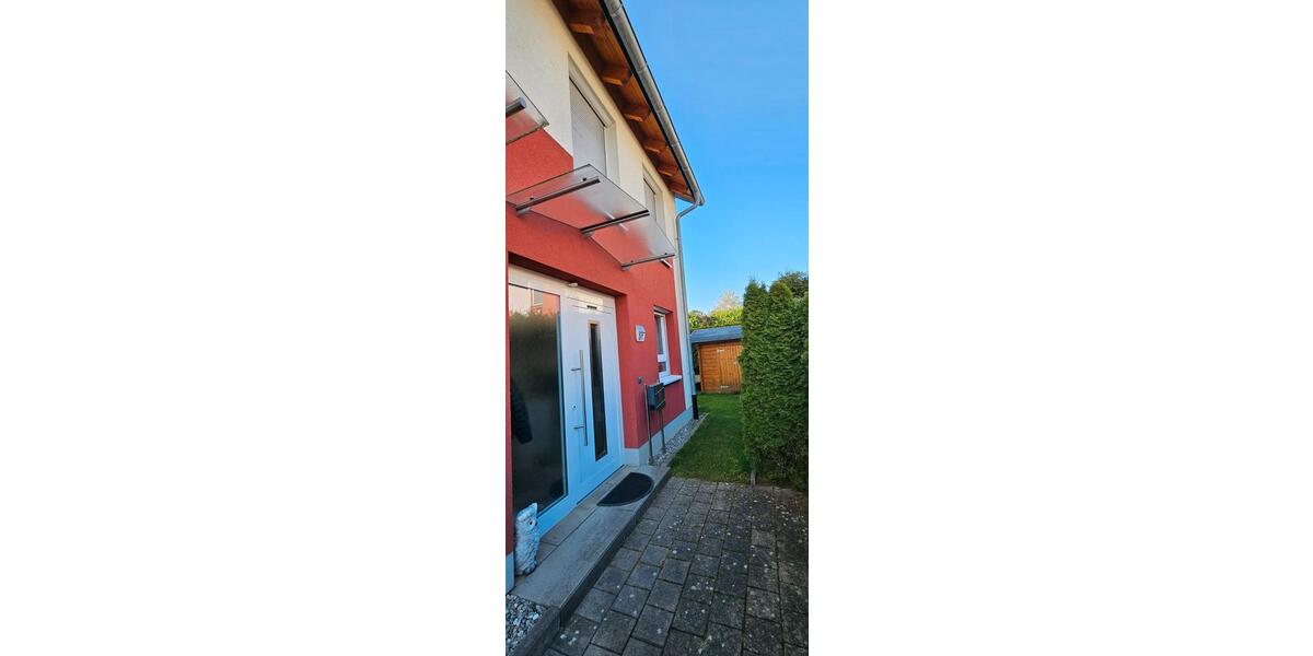 Reihenhaus Villingen-Schwenningen Schwenningen - 5.5 Zimmer, 136 m&sup2;, 435.000&euro; | Angebot:26230889