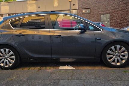 Opel Astra 136.000 km 4.999 &euro; Duisburg 47055