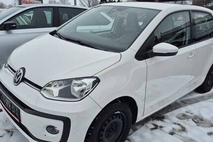 VW up! 73.617 km 8.999 &euro; Roßwein 04741