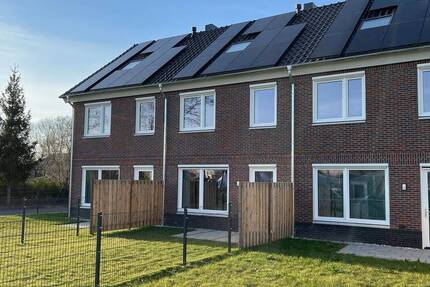 Haus Krostitz - 5 Zimmer, 115 m&sup2;, 1.675&euro; | Angebot:26064385