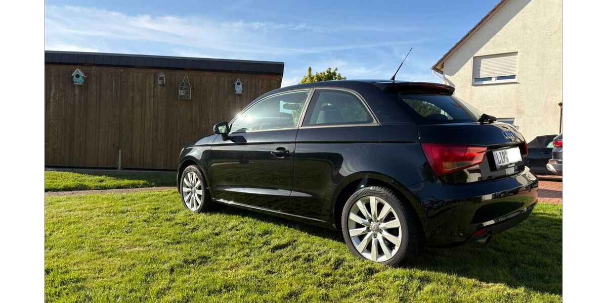 Audi A1 76.000 km 6.900 &euro; Leopoldshöhe 33818