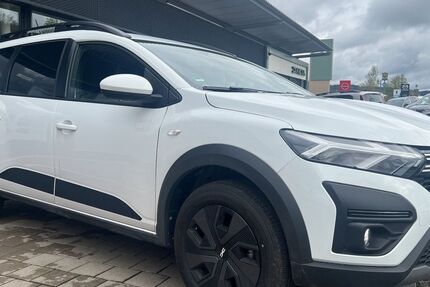 Dacia Jogger 8.500 km 19.600 € Tuttlingen 78532
