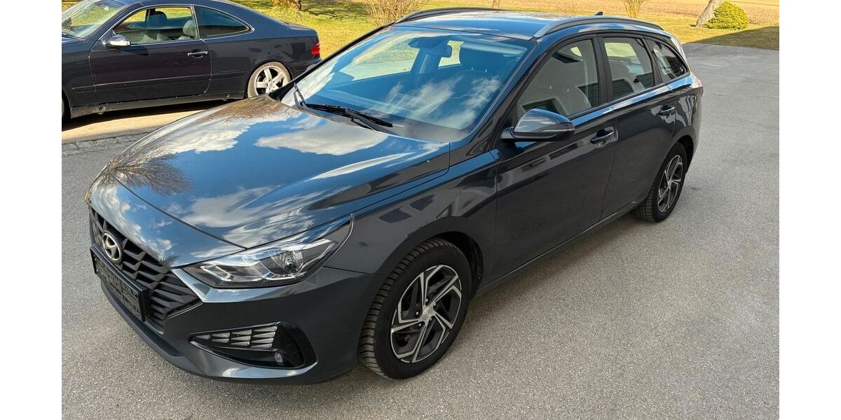 Hyundai i30 248.000 km 6.150 &euro; Waldkraiburg 84487
