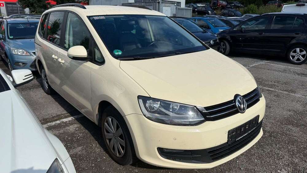 VW Sharan 487.000 km 5.999 &euro; Sindelfingen 71065