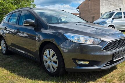 Ford Focus 92.819 km 5.590 &euro; Fredersdorf - Vogelsdorf 15370
