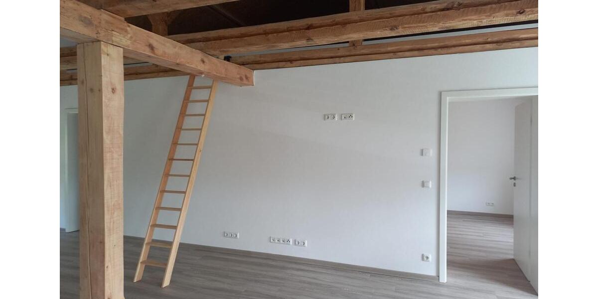 Dachgeschoßwohnung Angermünde - 4 Zimmer, 140 m&sup2;, 1.440&euro; | Angebot:25419539