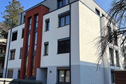 Wohnung Dresden Bühlau - 4 Zimmer, 101 m&sup2;, 1.620&euro; | Angebot:26989735