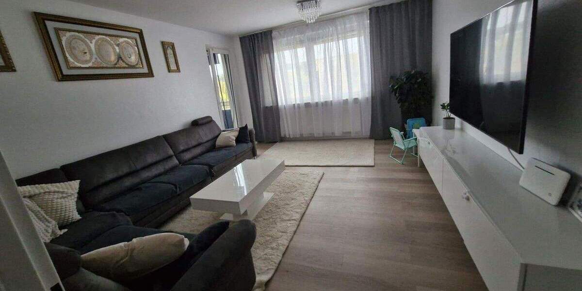 Etagenwohnung Wiesbaden Klarenthal - 4 Zimmer, 83 m&sup2;, 300.000&euro; | Angebot:25728338