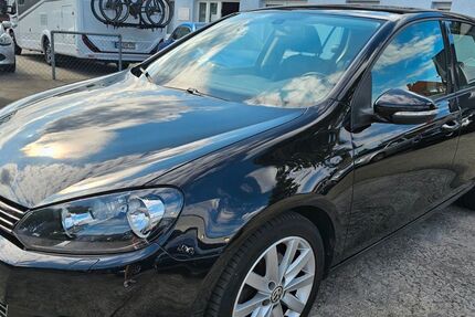 VW Golf 118.533 km 9.890 &euro; Rathenow 14712