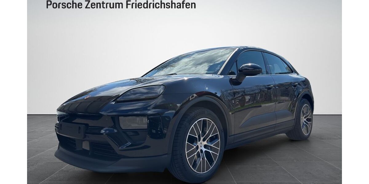 Porsche Macan 15.000 km 82.880 € Friedrichshafen 88045