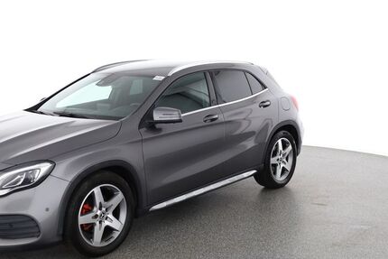 Mercedes-Benz GLA 200 30.000 km 27.880 € Berlin 12103