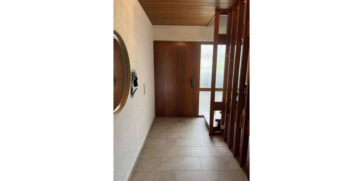 Einfamilienhaus Illschwang Angfeld - 7 Zimmer, 185 m&sup2;, 425.000&euro; | Angebot:26433918