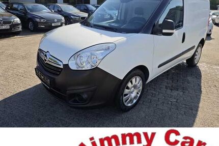 Opel Combo 189.000 km 5.799 € Kiel-Moorsee 24145