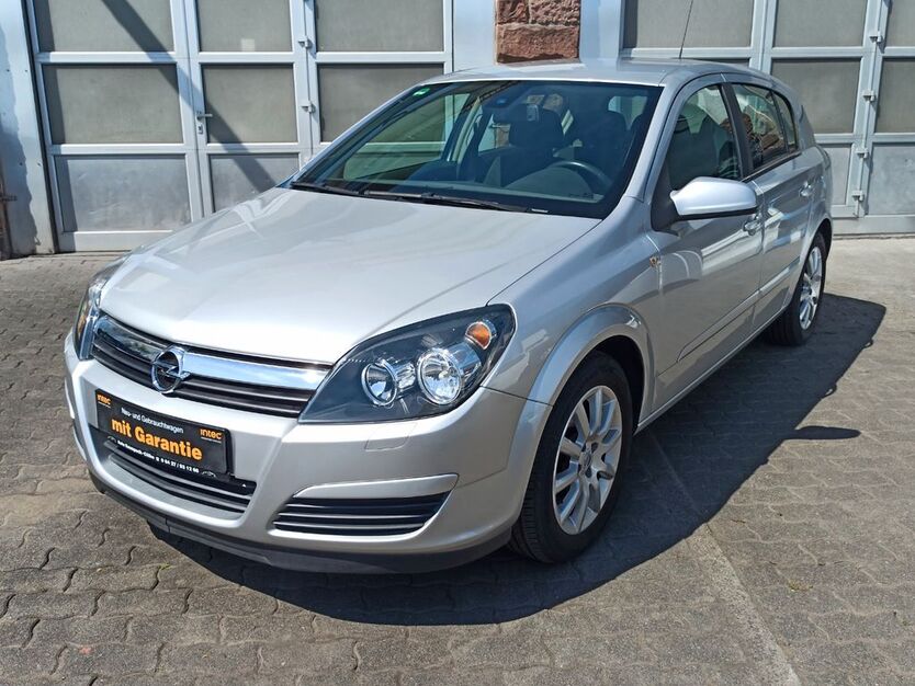 Opel Astra 49.300 km 4.550 € Cölbe-Bernsdorf 35091