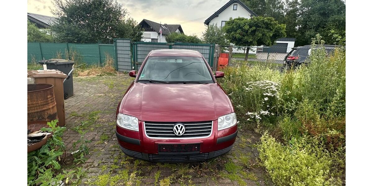 VW Passat 140.000 km 2.500 &euro; Emmerichenhain 56477
