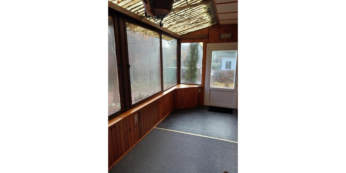 Eingerichteter rustikaler Wochenend-Ferien-Bungalow am Lübbesee 2 zimmer