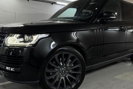 Land Rover Range Rover 150.000 km 32.900 € Wiesbaden 65199