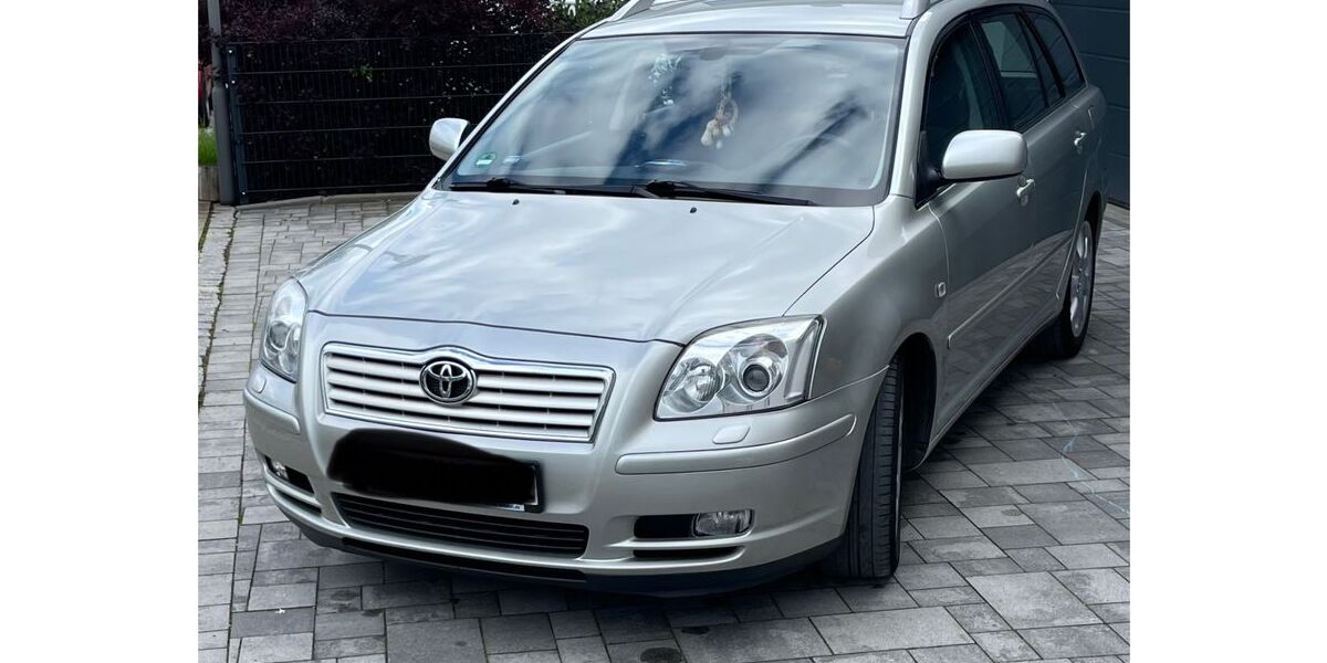 Toyota Avensis 169.000 km 4.800 &euro; Wallerstein 86757