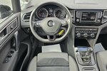 VW Golf Sportsvan 1.4 TSI Highline LEDER NAVI AHK 105.050 km 12.990 &euro; Löhne 32584