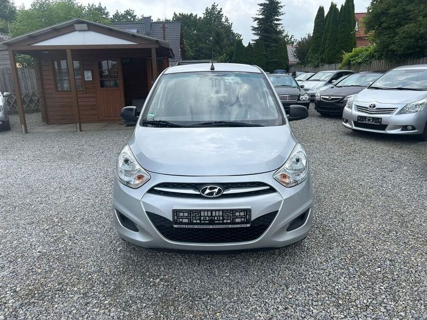 i10