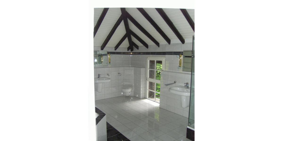 Einfamilienhaus Much - 4 Zimmer, 210 m&sup2;, 1.700&euro; | Angebot:25789631