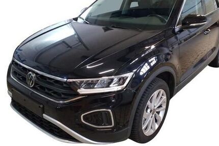 VW T-Roc 2.919 km 23.880 &euro; Fürth 90763