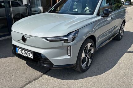 Volvo EX90 9.900 km 98.000 € Baierbrunn 82065