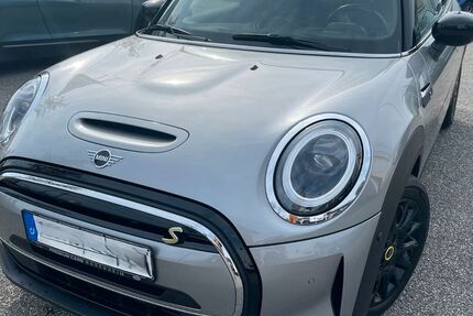 Mini Cooper SE 11.850 km 21.900 &euro; Eching 84174