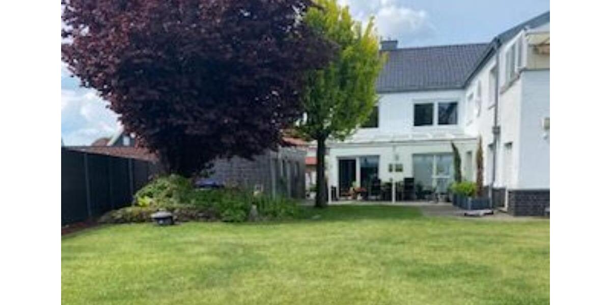 Etagenwohnung Ahaus - 4 Zimmer, 140 m&sup2;, 800&euro; | Angebot:25907544