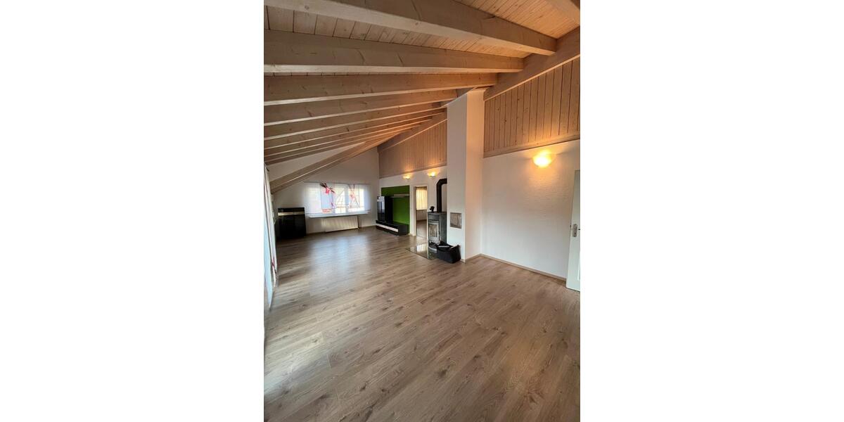 Dachgeschoßwohnung Balingen - 2 Zimmer, 80 m&sup2;, 850&euro; | Angebot:24835333