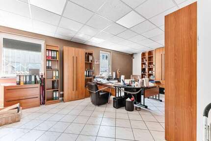 Büro in Neckartenzlingen 892.000 € 502 m² zimmer