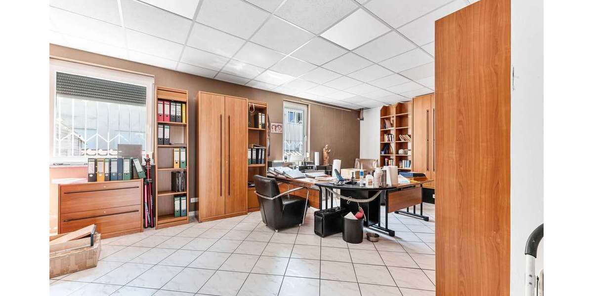 Büro in Neckartenzlingen 892.000 € 502 m² zimmer