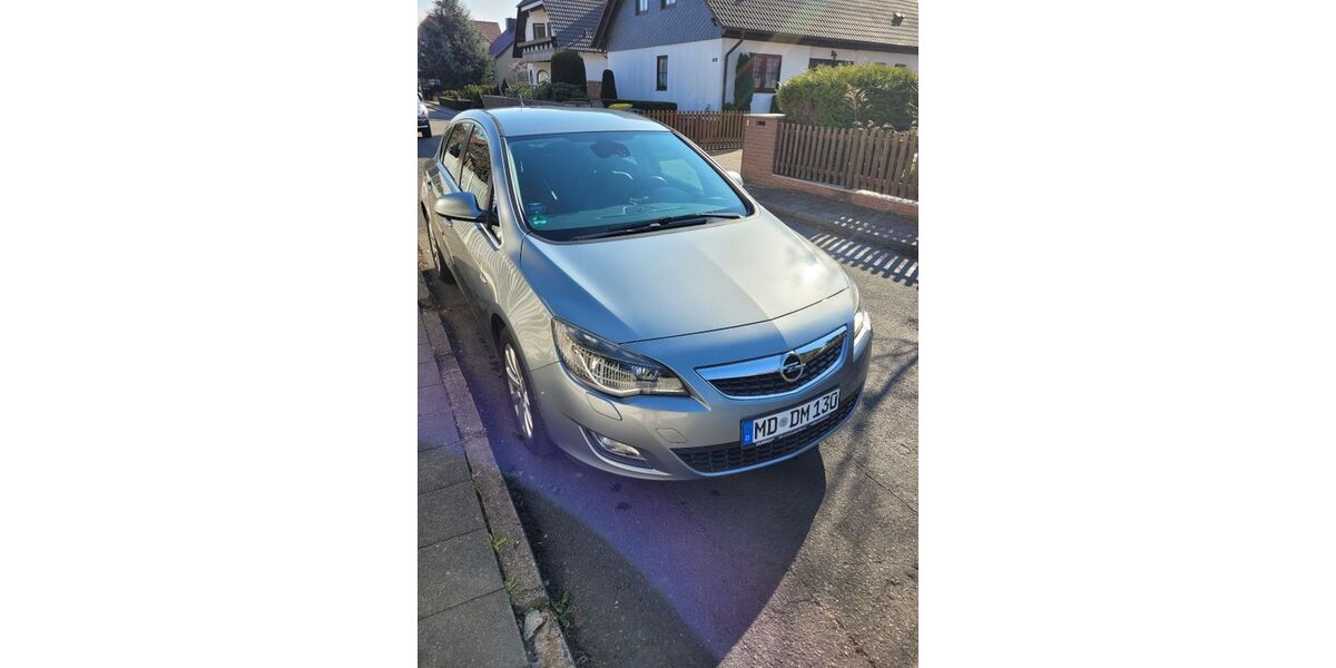 Opel Astra 175.000 km 4.700 &euro; Magdeburg 39110
