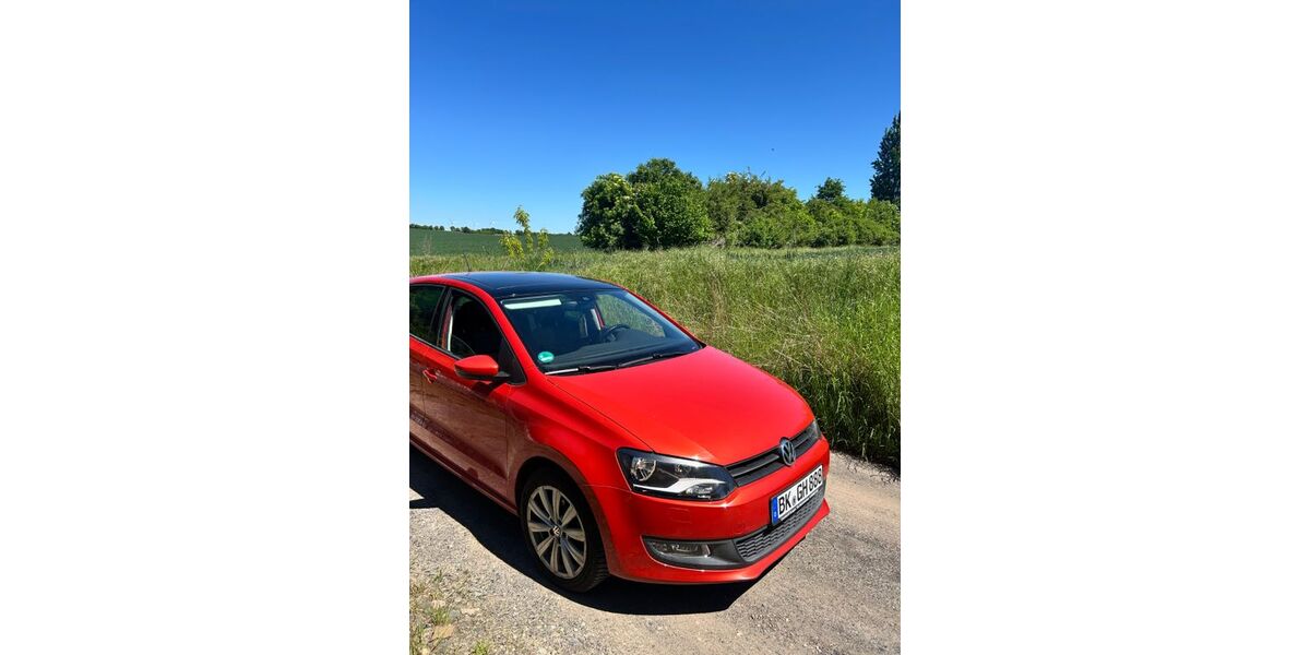 VW Polo 104.000 km 8.700 &euro; Aschersleben 06449