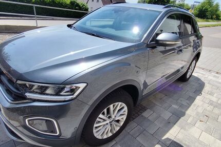 VW T-Roc 18.108 km 23.950 &euro; Haag an der Amper 85410