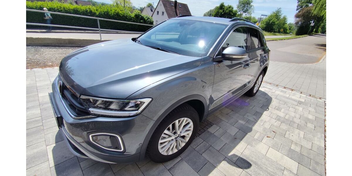 VW T-Roc 18.108 km 23.950 &euro; Haag an der Amper 85410
