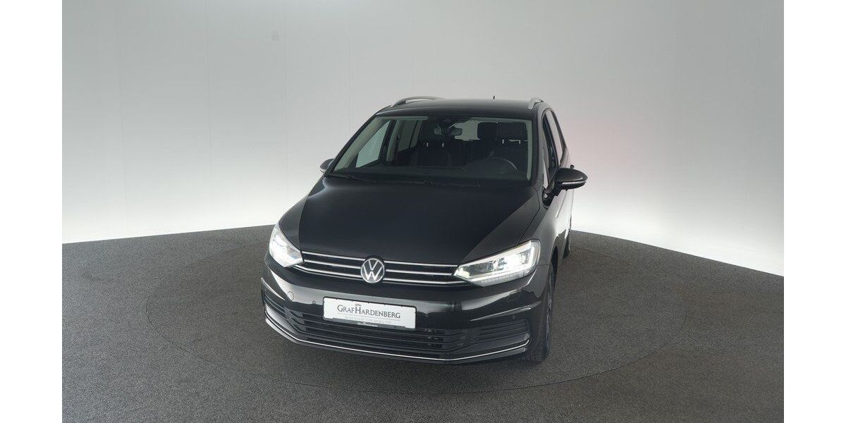 VW Touran 24.700 km 33.460 &euro; Aach 78267