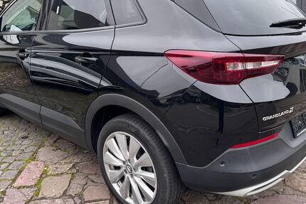 Opel Grandland (X) 93.300 km 19.390 &euro; Zell (Mosel) 56856